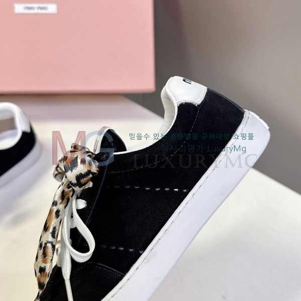 ���� �̿�̿� ����Ŀ�� MI3308802-3