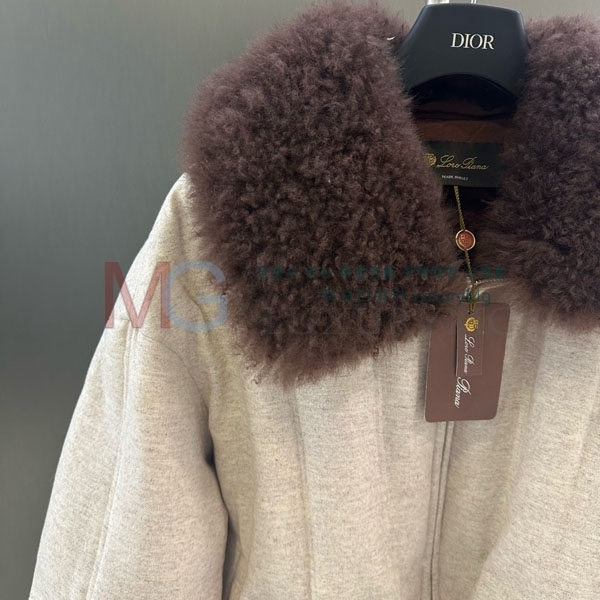 ���� �η�**�� �ٿ� �е� LP434064-1