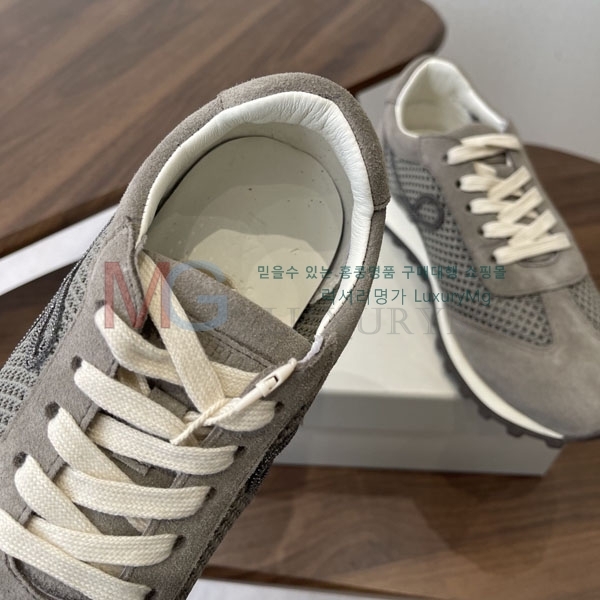 ���� ���ڷ� ��ġ�ڸ� ����Ŀ�� BL559049-5