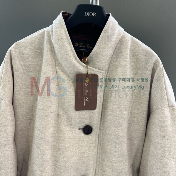 ���� �η�**�� ��� �ٿ� �е� LP434064-4