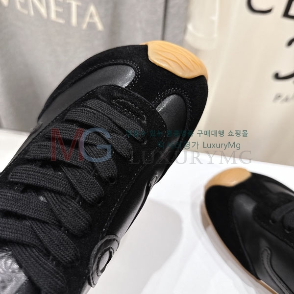 ���� �ο��� ����Ŀ�� R7T63301-4