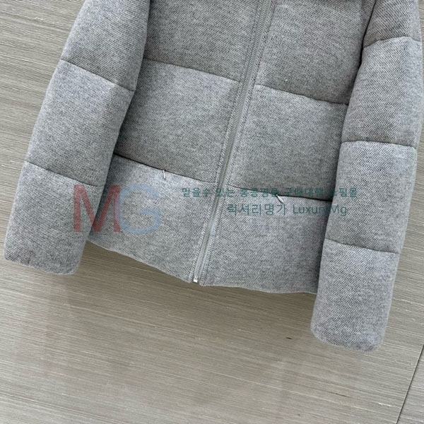 ���� �η�**�� �ٿ� �е� LP340343-4