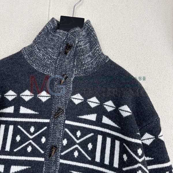 ���� �η�**�� ������ LP323400-4