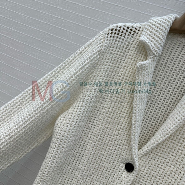 ���� ���ڷ� ��ġ�ڸ� ���� BC232640-4