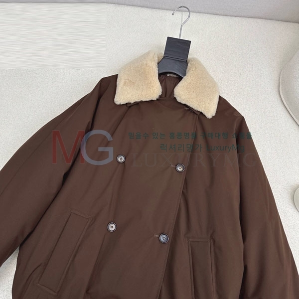 ���� ���ڷ� ��ġ�ڸ� �ٿ� �е� BC56568-5