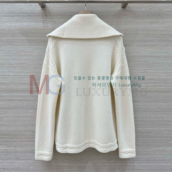 ���� �η�**�� ������ LP325677-13