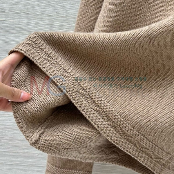 ���� �η�**�� ������ LP325677-14