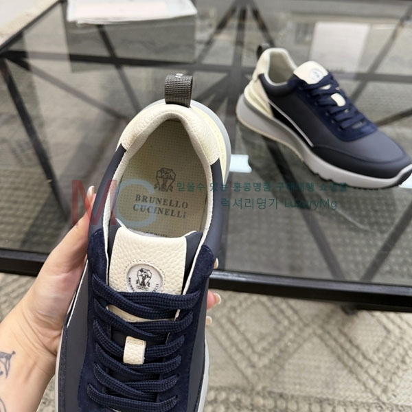  ���� ���ڷ� ��ġ�ڸ� ����Ŀ�� B666321-9