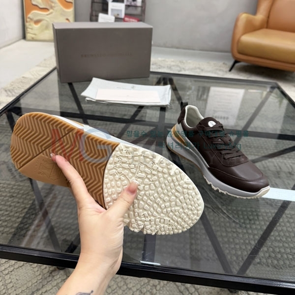  ���� ���ڷ� ��ġ�ڸ� ����Ŀ�� B666321-6