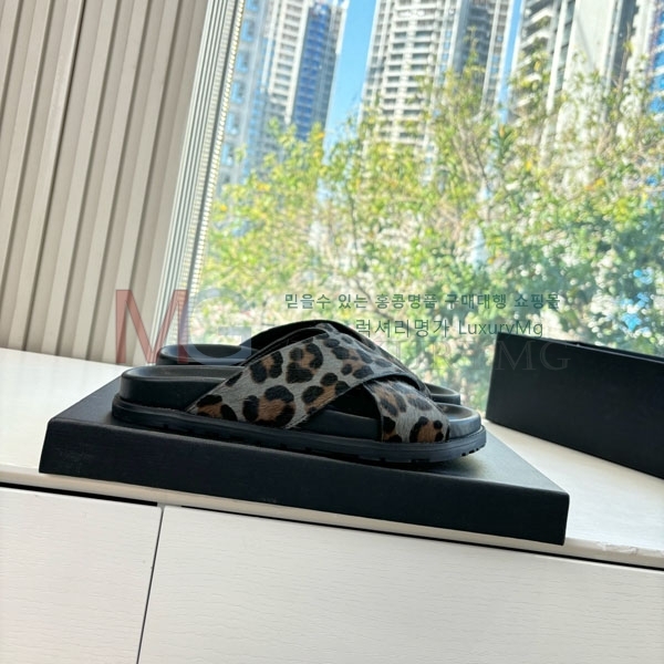 ���� ���ζ� ������ YSL886990-3