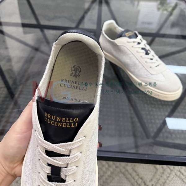 ���� ���ڷ� ��ġ�ڸ� ����Ŀ�� B3C10440-9