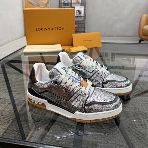 ���� ����*�� ����Ŀ�� LV5675543-2