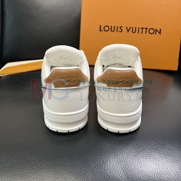 ���� ����*�� ����Ŀ�� LV566021