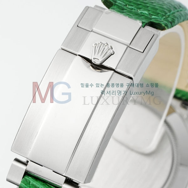 �η��� �����䳪 �ð� R896840-2