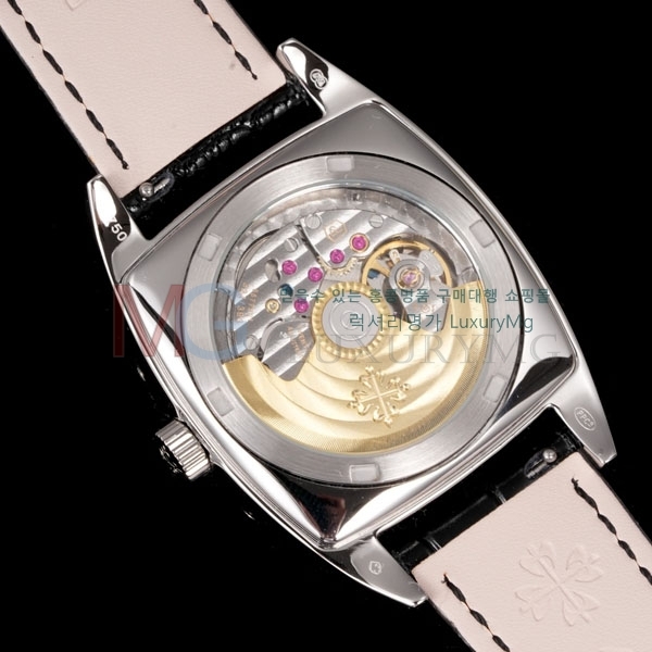 �����ʸ� �ð� 5135G-4