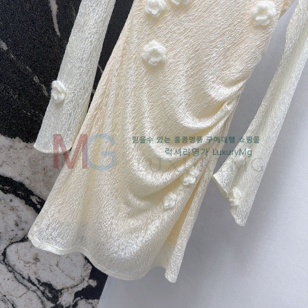 ���� �߷�Ƽ�� ���ǽ� VA3567567-7