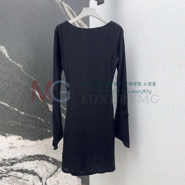 ���� �߷�Ƽ�� ���ǽ� VA3567567-8