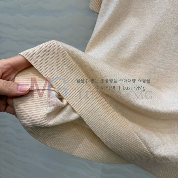 ���� �̿�̿� ���� Ƽ���� MU484650-1