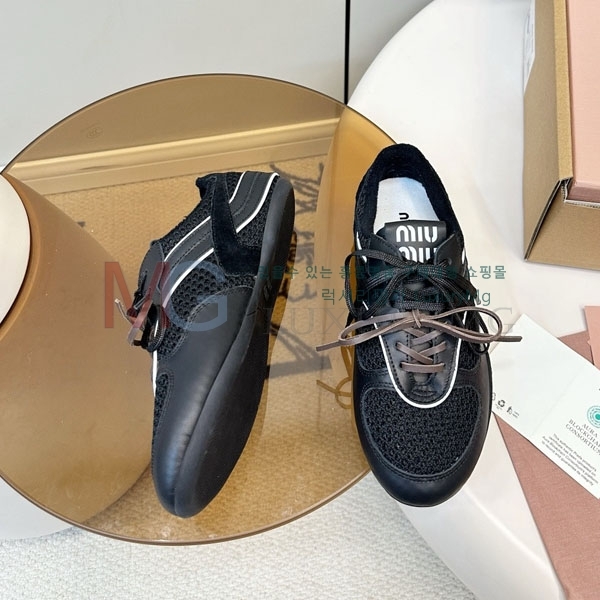 �������� �̿�̿� ����Ŀ�� M5M66011-1