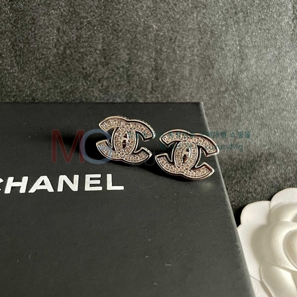 ��* �Ͱ��� CHA657808-6