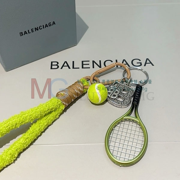 �������� �߷��þư� ŰȦ�� BA23017-6