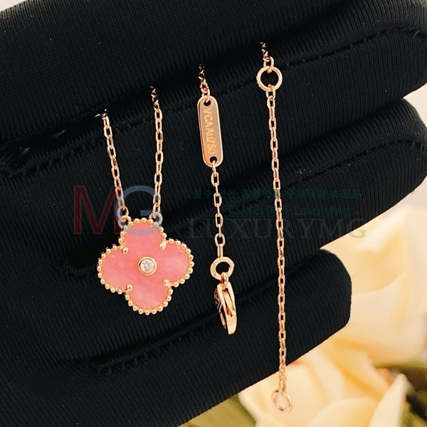 ��Ŭ���� �� ���� ����� VA3745708-2