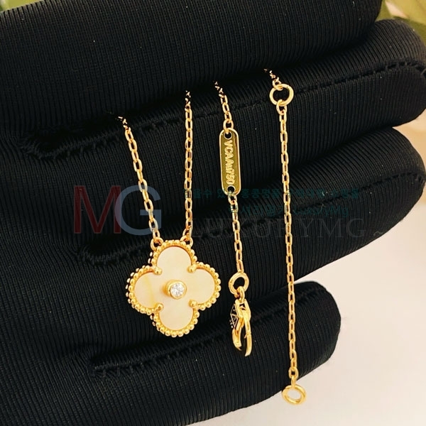 ��Ŭ���� �� ���� ����� VA3745708-3