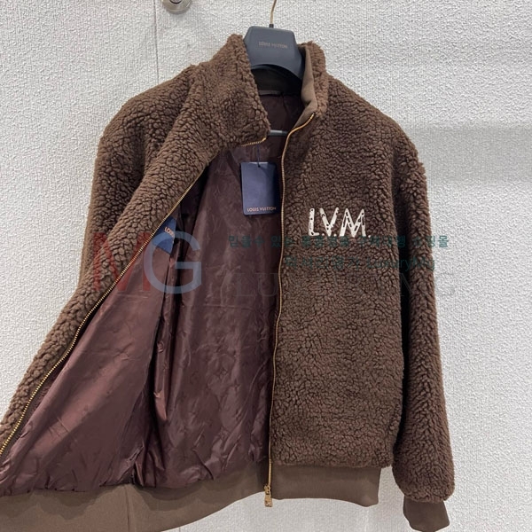 ���� ���̺��� ��Ŷ LV56077-1