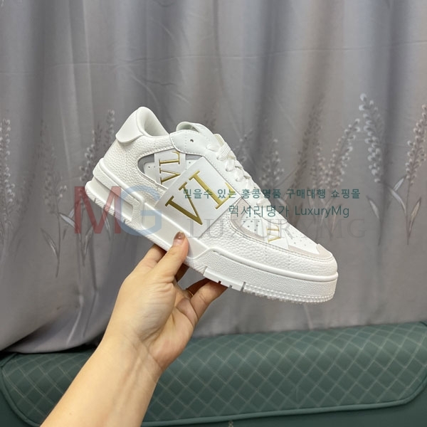  ���� �߷�Ƽ�� ����Ŀ�� V6A36605