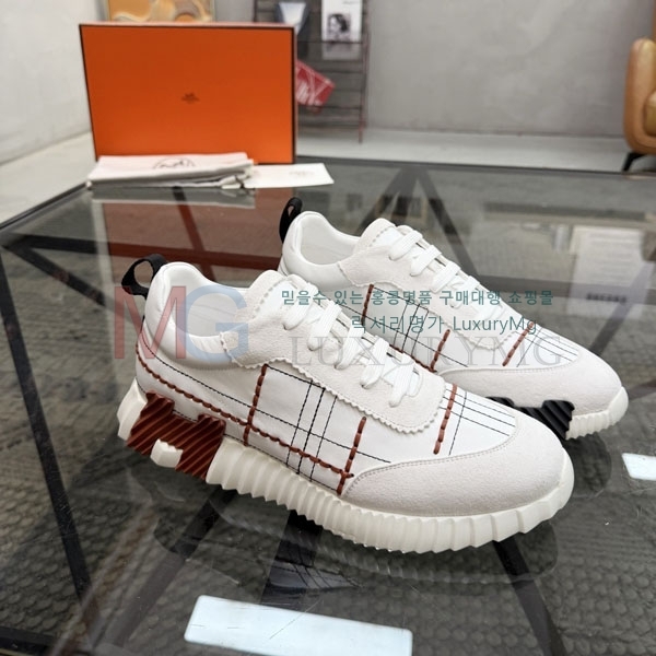 ���� �����޽� ����Ŀ�� HE566301-1