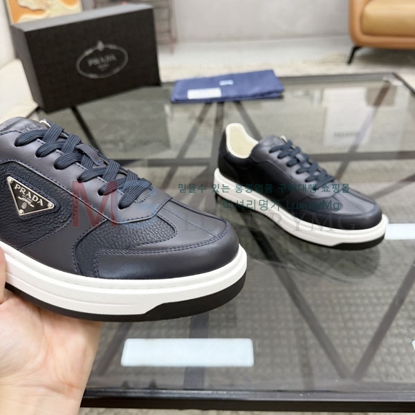  ����  ����� ����Ŀ�� R1444801