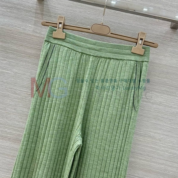 ���� ���ڷ� ��ġ�ڸ� ���� BC156083-4