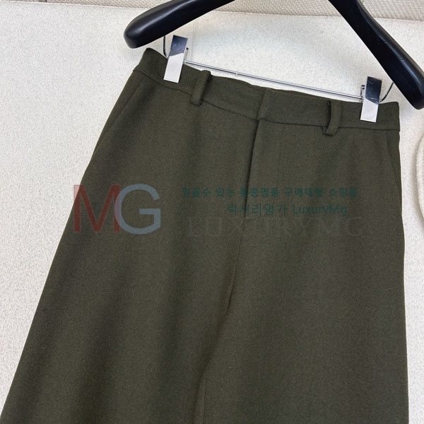 ���� �η�**�� ���� LP745602-8