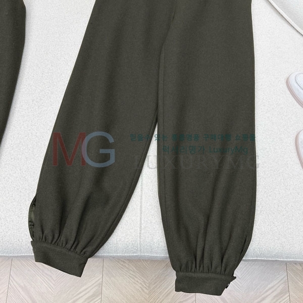 ���� �η�**�� ���� LP745602-8