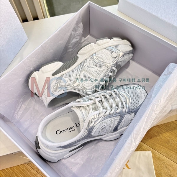 ��� �� ����Ŀ�� �������� DR966066-2