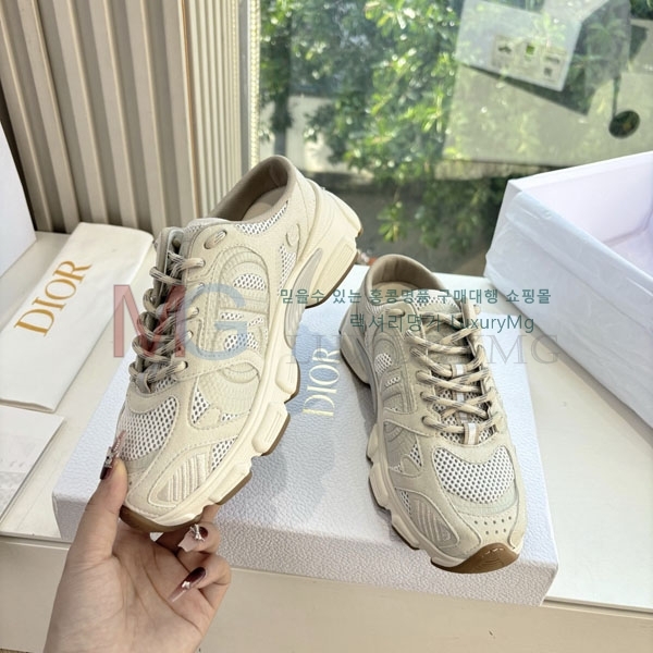 ��� �� ����Ŀ�� �������� DR966066-4