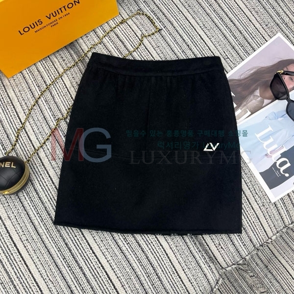 ���� ���̺��� ��ĿƮ LV565704-2