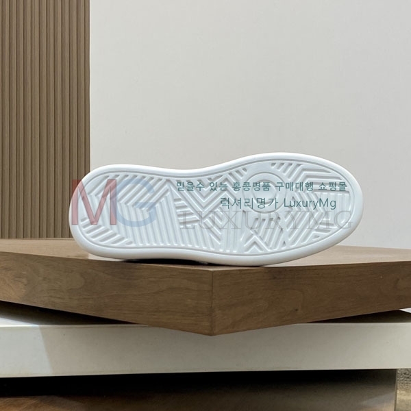 ���ڷ� ��ġ�ڸ� ����Ŀ�� B1C72660-3