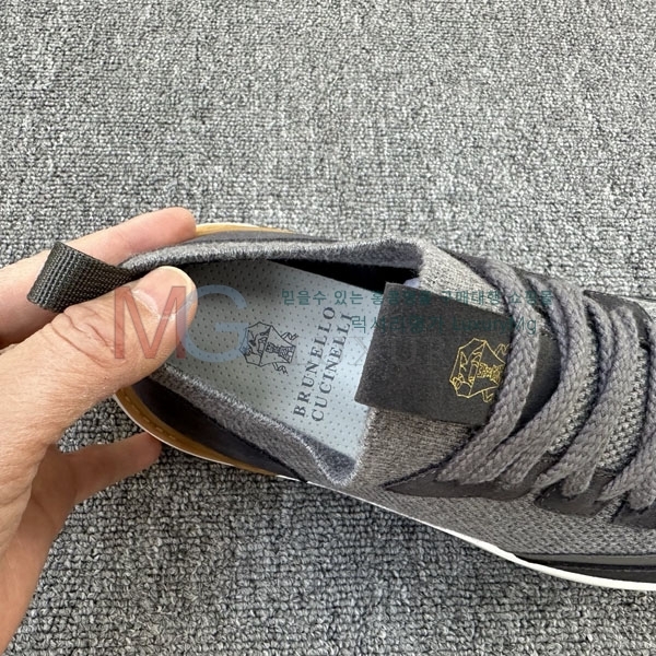 ���ڷ� ��ġ�ڸ� ����Ŀ�� BC771153-6