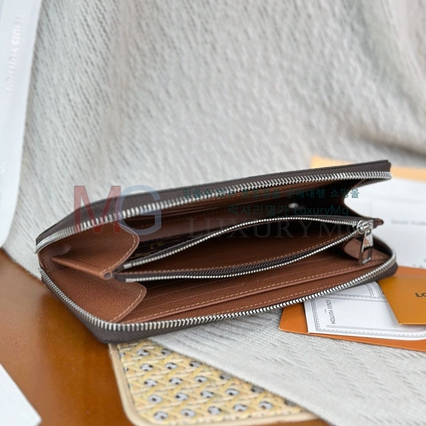 ���̺��� ���� ������ M27226-70