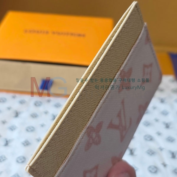 ���̺��� ī�� Ȧ�� M27754-3