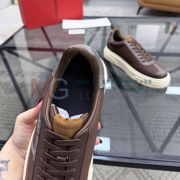 ���� �䷹���� ����Ŀ�� 3F66609-3