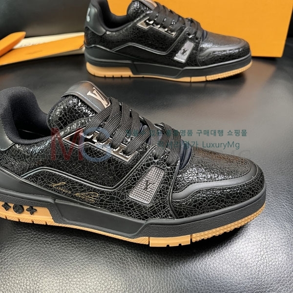 ���� ����*�� ����Ŀ�� 2LV018806