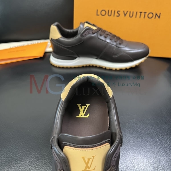 ���� ����*�� ����Ŀ�� 2LV066902