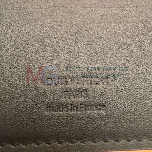 ���̺��� ��Ƽ�� ���� M25945-10