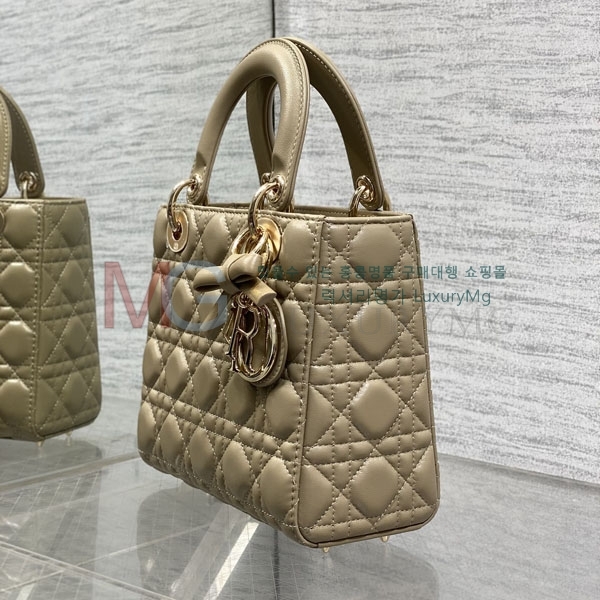 ��� ���� ���̵�� M078010-1