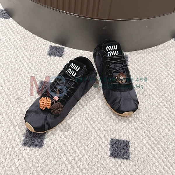 ���� �̿�̿� ����Ŀ�� MI528193-1