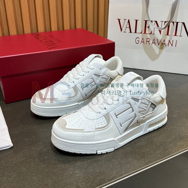 ���� �߷�Ƽ�� ����Ŀ�� VA558043-1