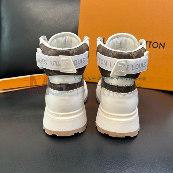 ����  ����*�� ����ž ����Ŀ�� LV777703-3