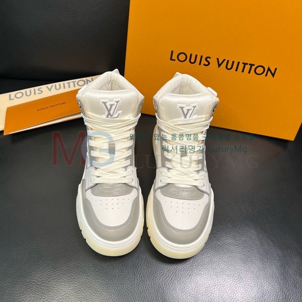 ����  ����*�� ����ž ����Ŀ�� LV776600-1